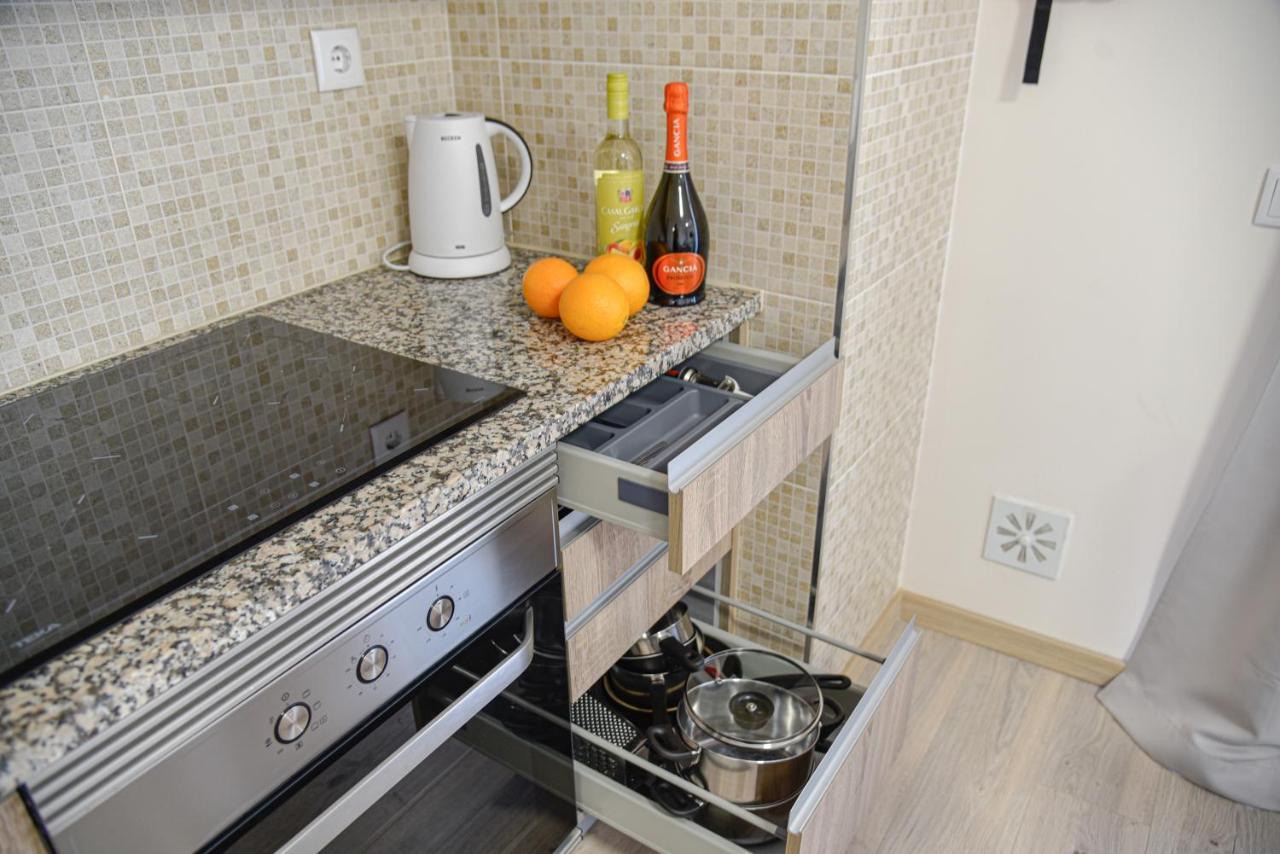 Apartamento Elegante Com Garagem E Piscina Na Praia Da Rocha Portimão Exterior photo