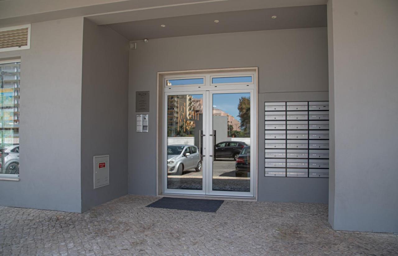 Apartamento Elegante Com Garagem E Piscina Na Praia Da Rocha Portimão Exterior photo