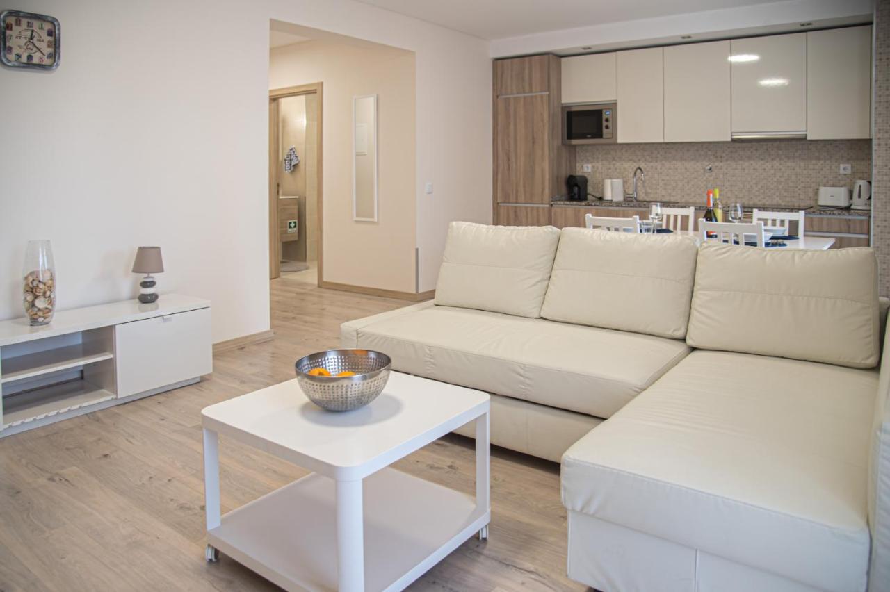 Apartamento Elegante Com Garagem E Piscina Na Praia Da Rocha Portimão Exterior photo