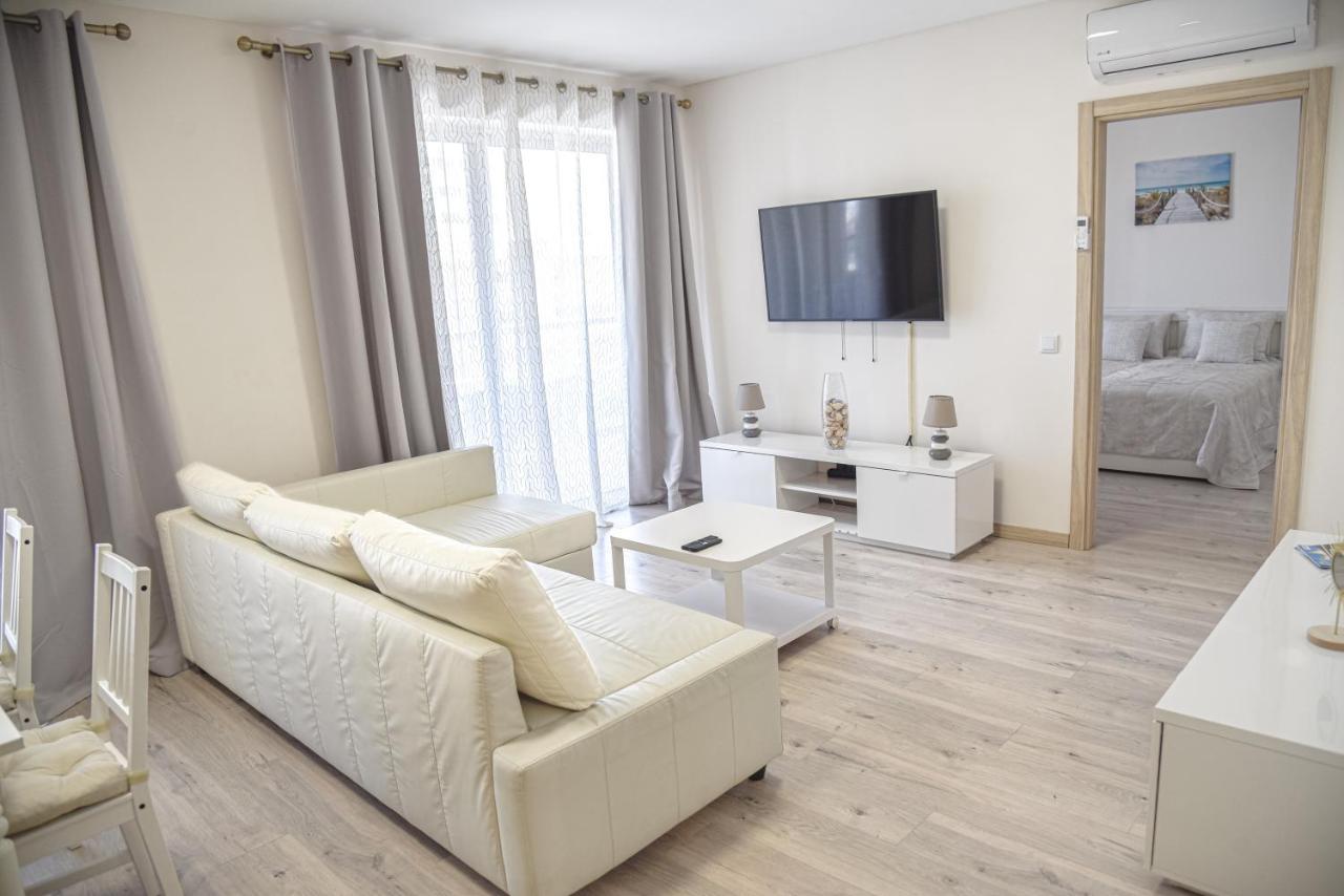 Apartamento Elegante Com Garagem E Piscina Na Praia Da Rocha Portimão Exterior photo